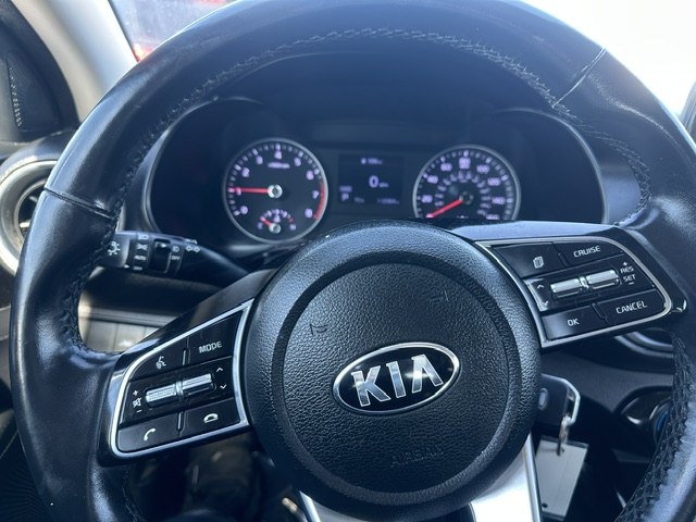 Photo 11 of this KIA FORTE