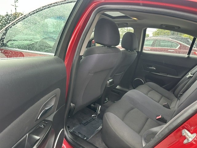 Photo 18 of this CHEVROLET CRUZE