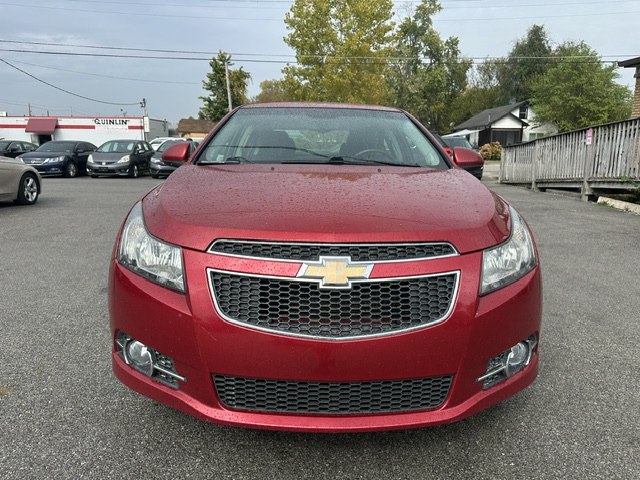 Photo 8 of this CHEVROLET CRUZE