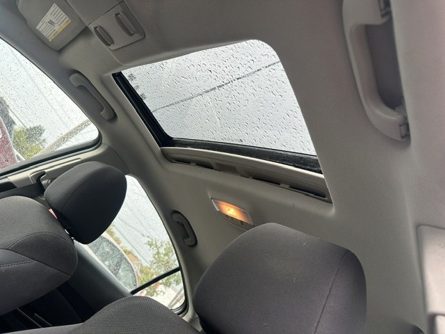 Photo 10 of this CHEVROLET CRUZE