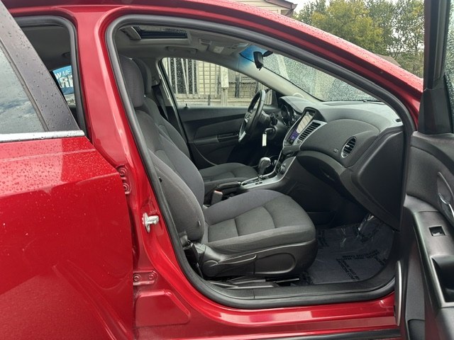Photo 21 of this CHEVROLET CRUZE