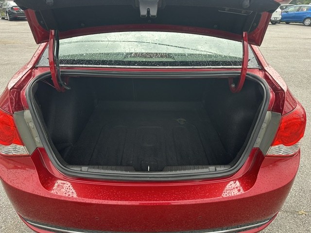 Photo 19 of this CHEVROLET CRUZE