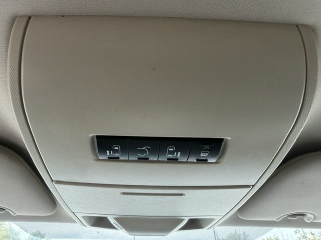 Photo 13 of this DODGE GRAND CARAVAN
