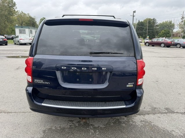 Photo 4 of this DODGE GRAND CARAVAN