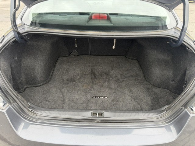 Photo 13 of this NISSAN ALTIMA