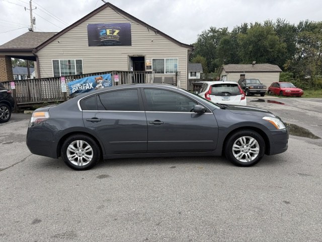 Photo 2 of this NISSAN ALTIMA