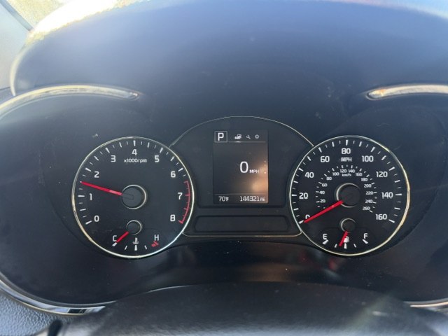 Photo 16 of this KIA FORTE
