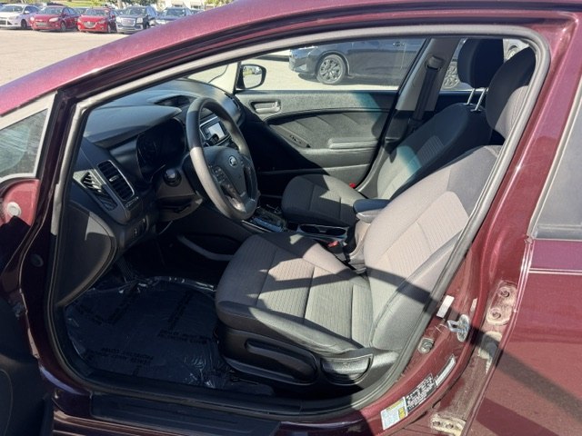 Photo 9 of this KIA FORTE