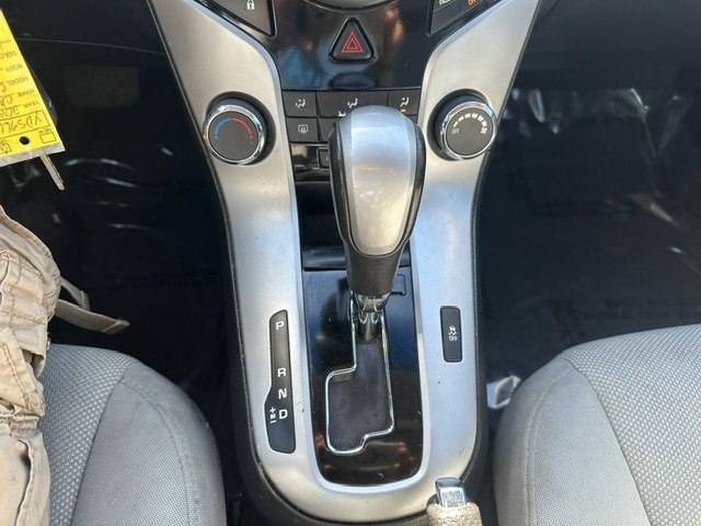 Photo 13 of this CHEVROLET CRUZE