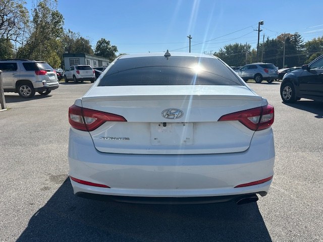 Photo 4 of this HYUNDAI SONATA