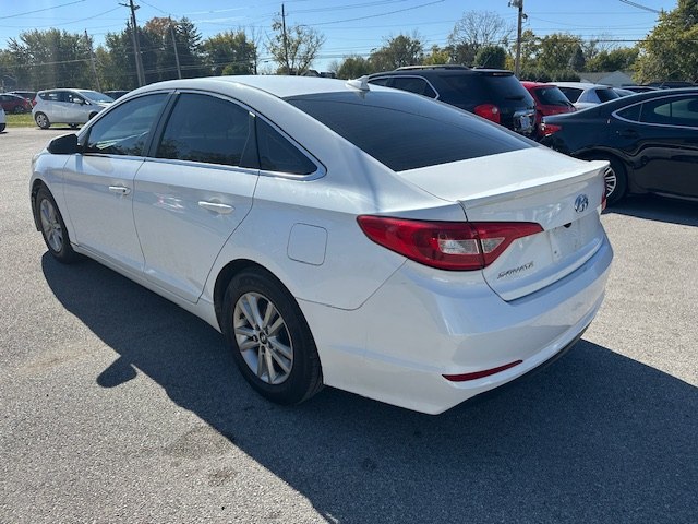 Photo 5 of this HYUNDAI SONATA