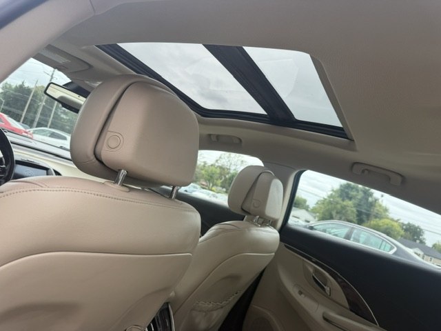 Photo 13 of this BUICK LACROSSE