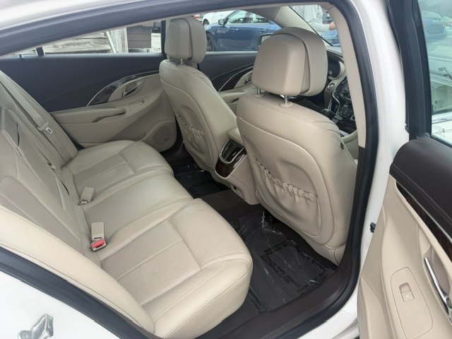 Photo 15 of this BUICK LACROSSE