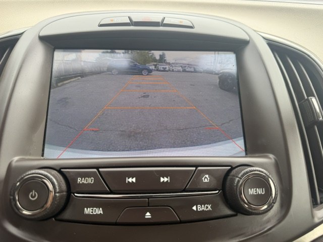 Photo 23 of this BUICK LACROSSE