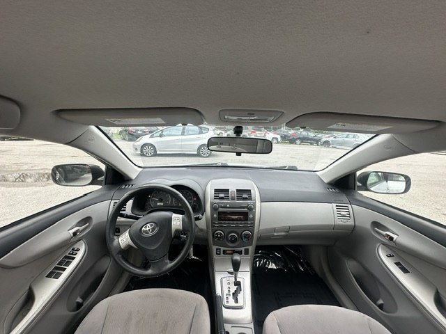 Photo 19 of this TOYOTA COROLLA