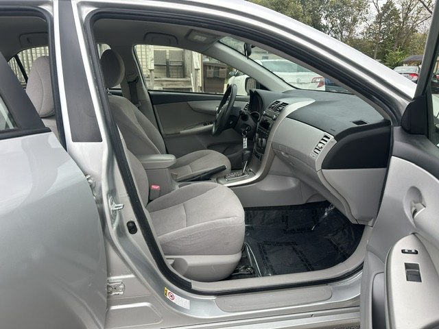 Photo 18 of this TOYOTA COROLLA