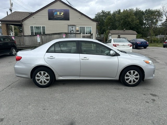 Photo 2 of this TOYOTA COROLLA