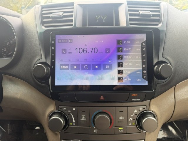 Photo 18 of this TOYOTA HIGHLANDER