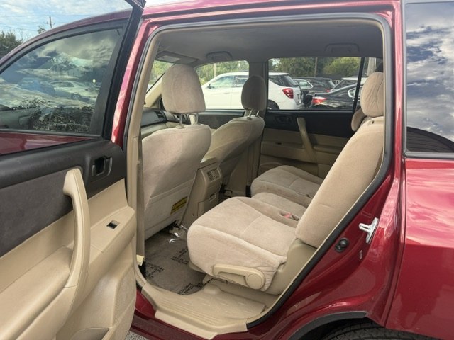 Photo 10 of this TOYOTA HIGHLANDER
