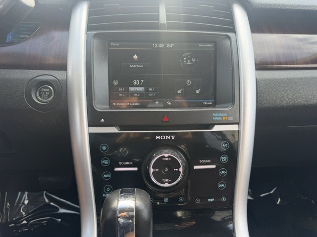Photo 17 of this FORD EDGE