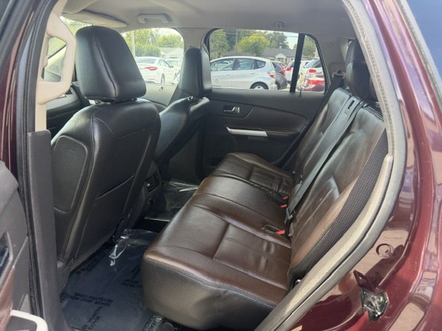 Photo 11 of this FORD EDGE