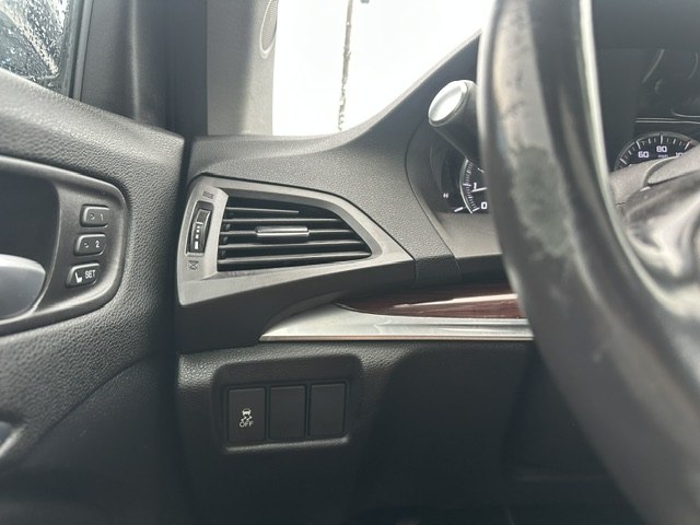 Photo 15 of this ACURA MDX