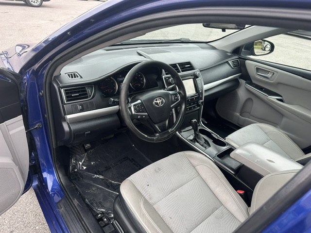 Photo 9 of this TOYOTA CAMRY