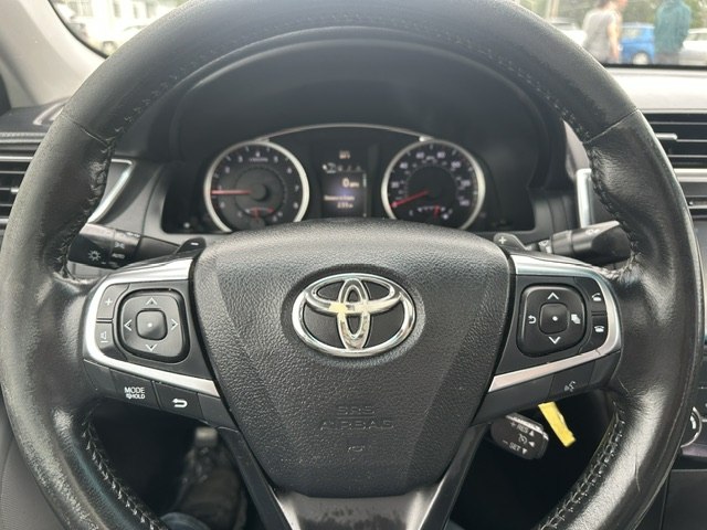 Photo 12 of this TOYOTA CAMRY