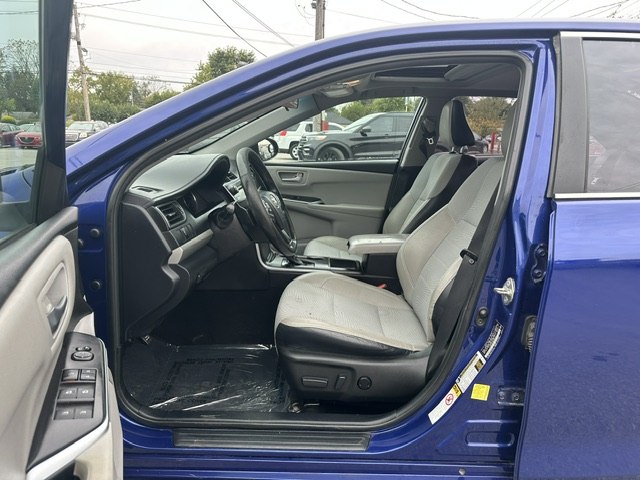 Photo 17 of this TOYOTA CAMRY