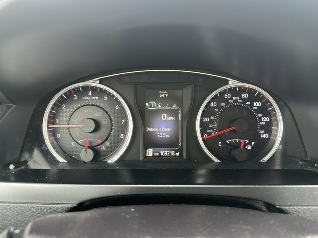 Photo 11 of this TOYOTA CAMRY