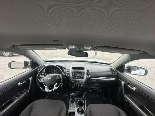 Photo 20 of this KIA SORENTO