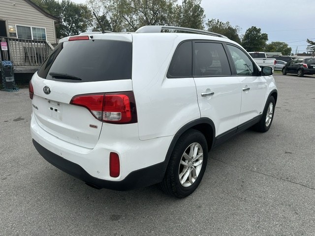 Photo 3 of this KIA SORENTO