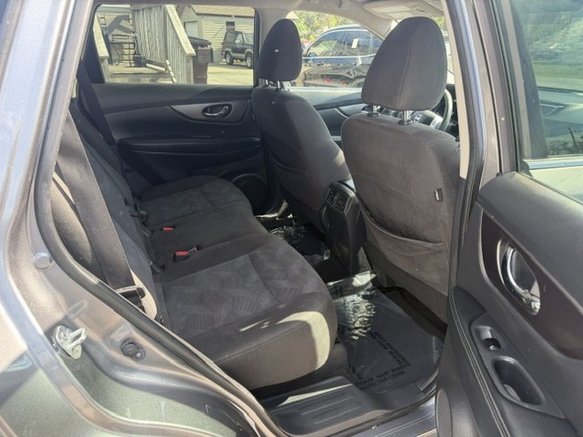 Photo 14 of this NISSAN ROGUE