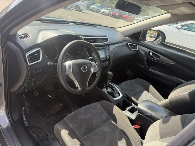 Photo 10 of this NISSAN ROGUE