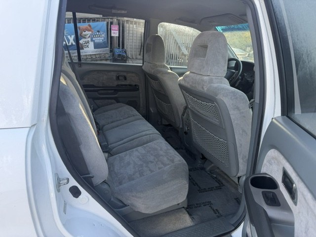 Photo 15 of this HONDA PILOT