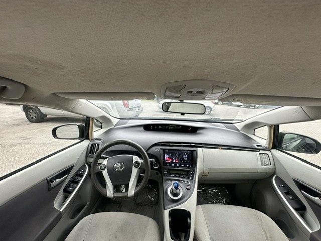 Photo 19 of this TOYOTA PRIUS