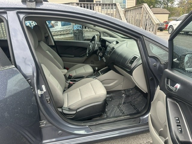 Photo 20 of this KIA FORTE