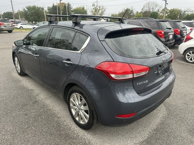 Photo 5 of this KIA FORTE