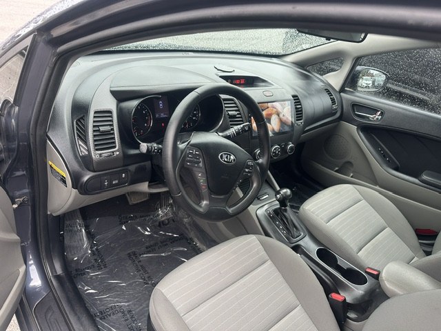 Photo 9 of this KIA FORTE
