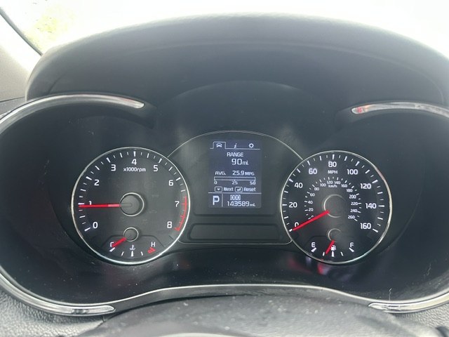 Photo 10 of this KIA FORTE