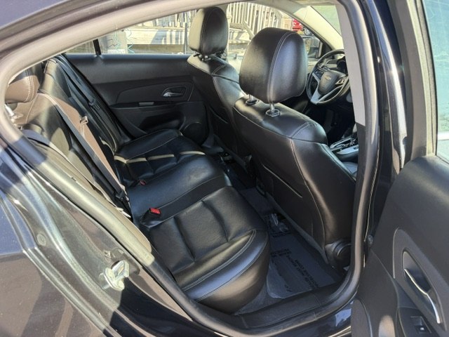 Photo 14 of this CHEVROLET CRUZE