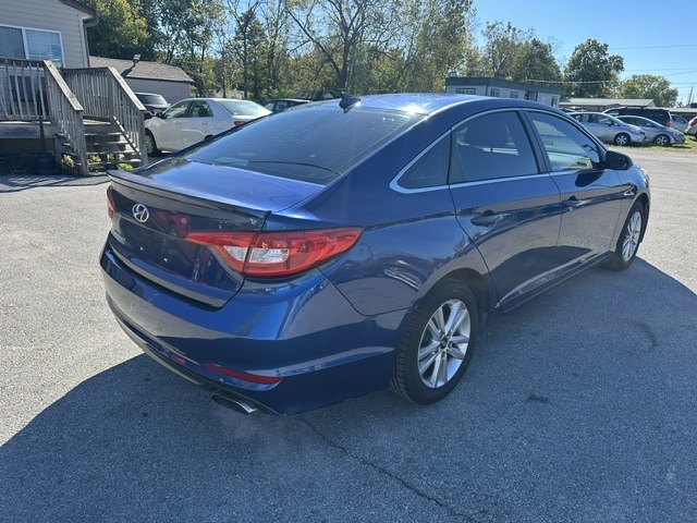 Photo 3 of this HYUNDAI SONATA