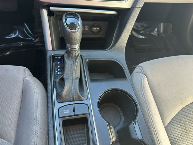 Photo 13 of this HYUNDAI SONATA