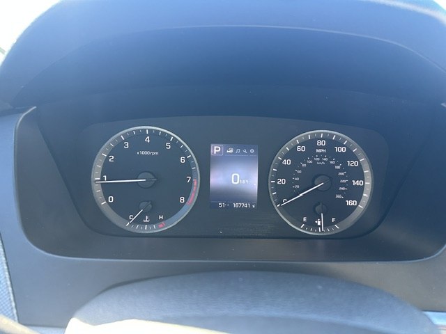 Photo 10 of this HYUNDAI SONATA