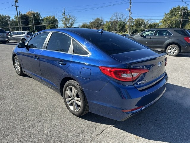 Photo 5 of this HYUNDAI SONATA