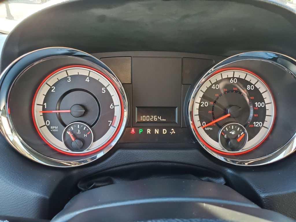 Photo 13 of this DODGE GRAND CARAVAN