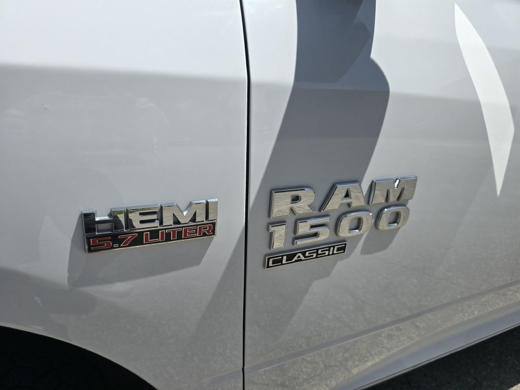 Photo 6 of this RAM 1500 CLASSIC