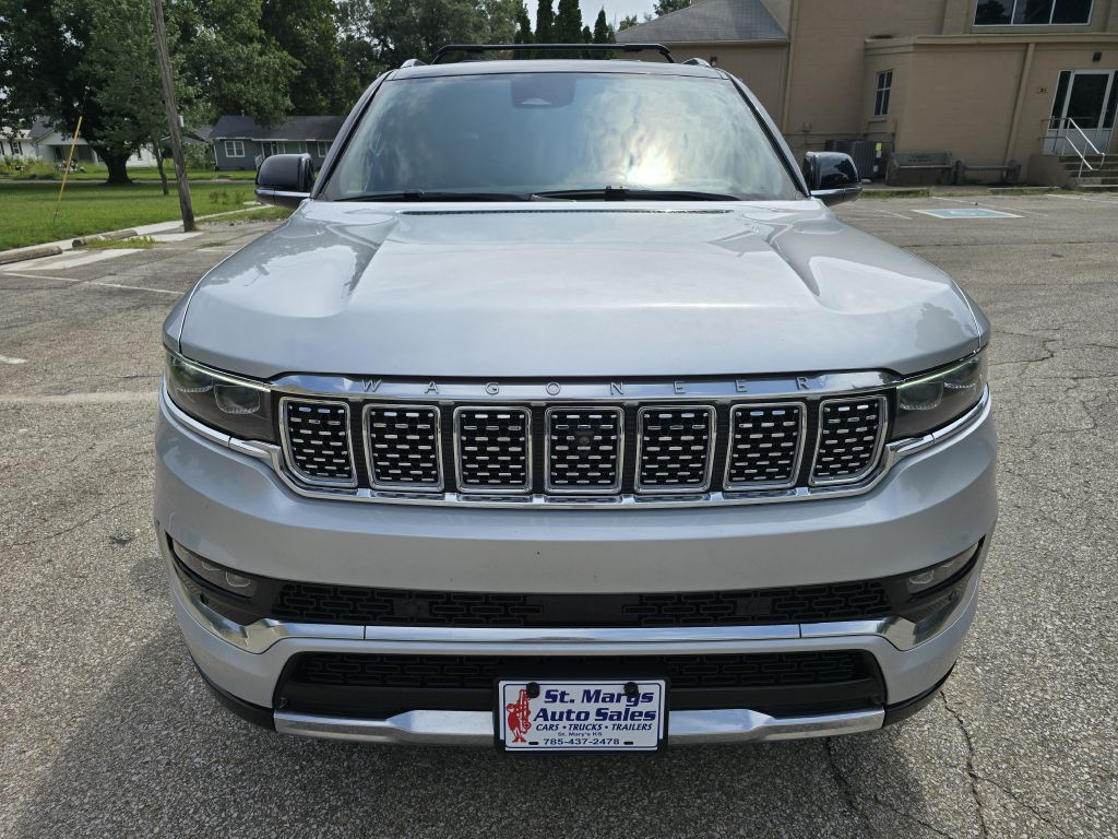 Photo 5 of this JEEP GRAND WAGONEER