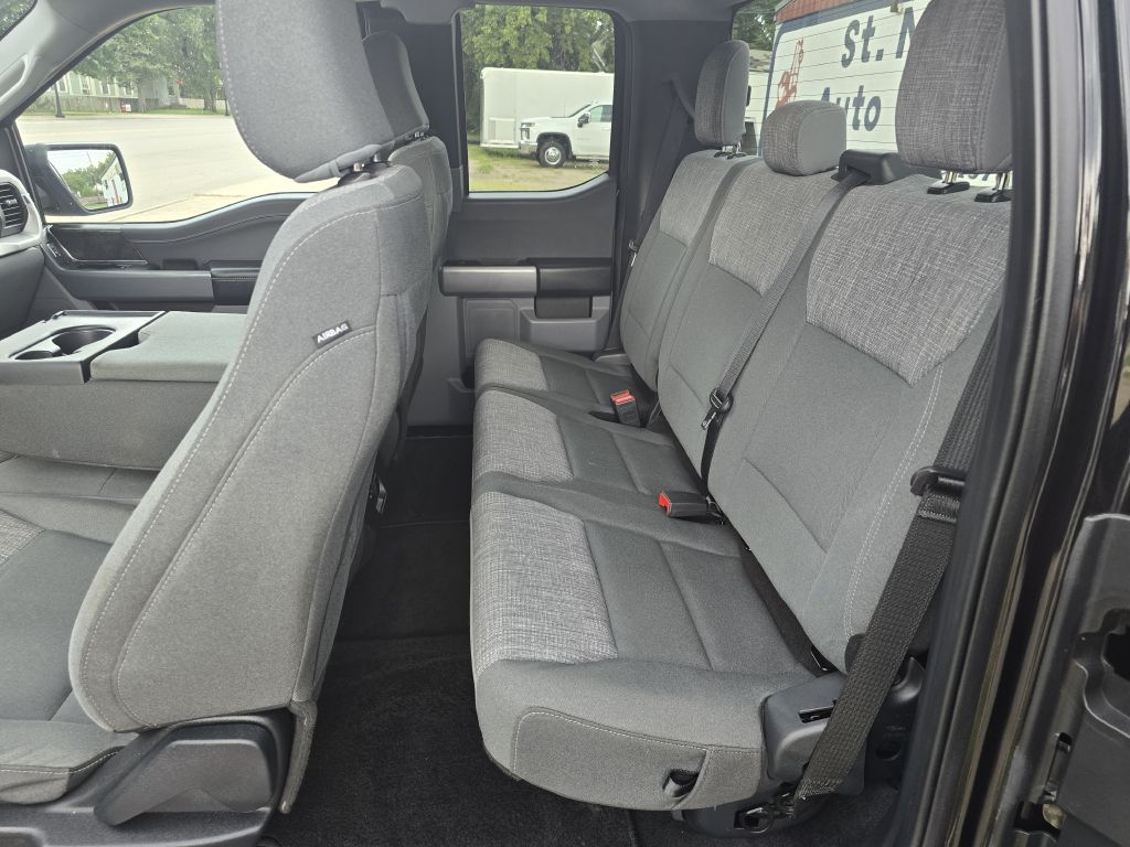 Photo 8 of this FORD F150