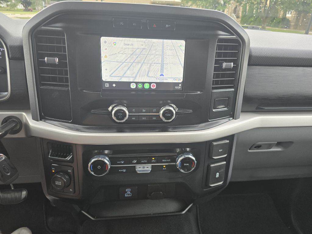 Photo 12 of this FORD F150